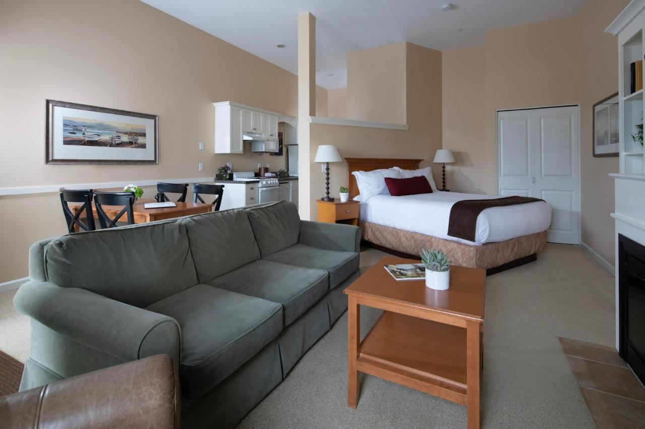Rivertide Suites Seaside Exterior photo