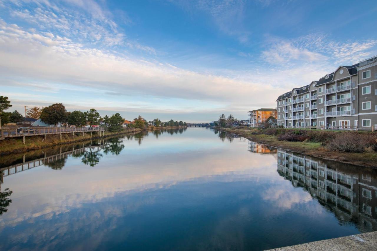 Rivertide Suites Seaside Exterior photo